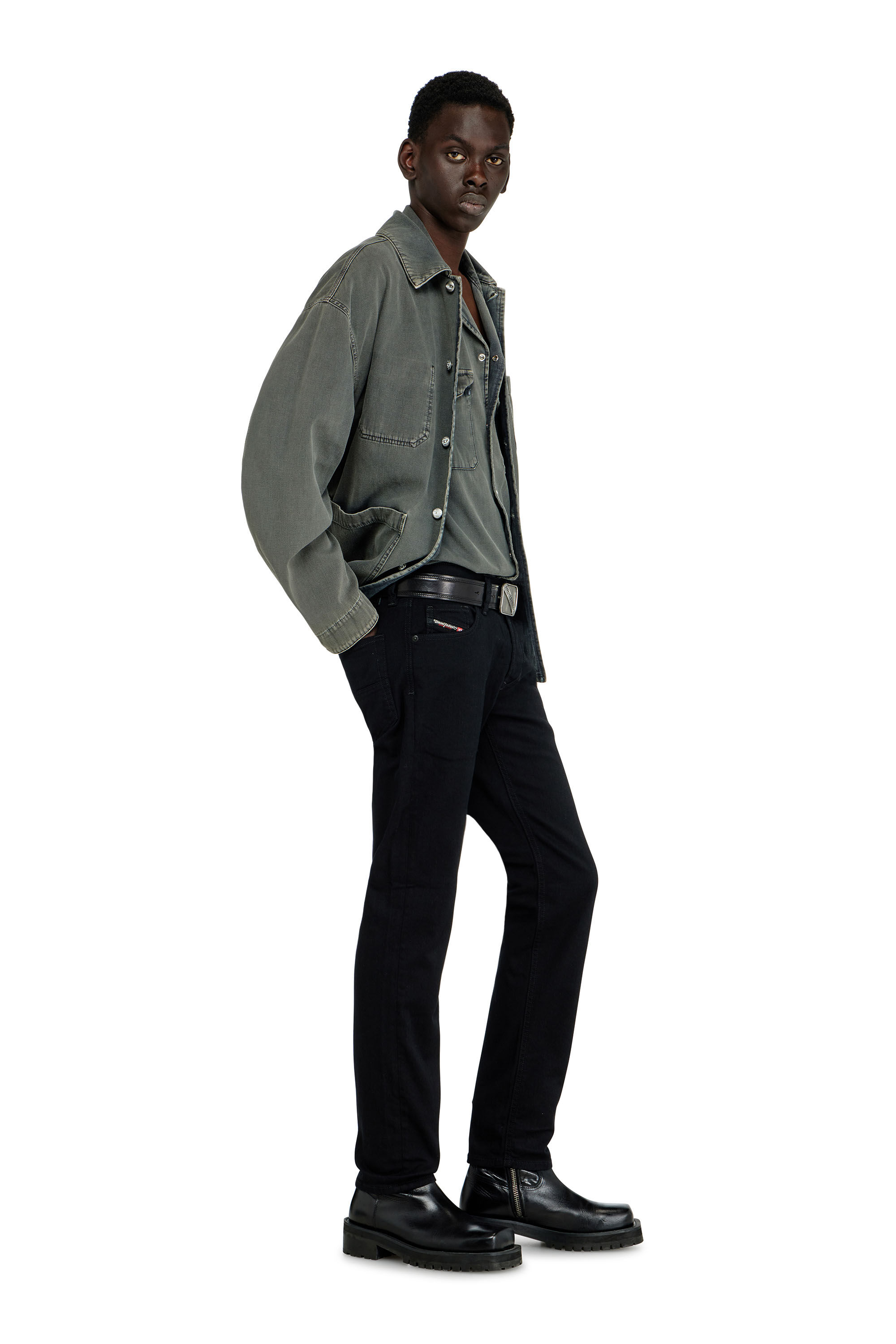 Larkee-Beex 0688H Men: Tapered Black/Dark grey Jeans | Diesel