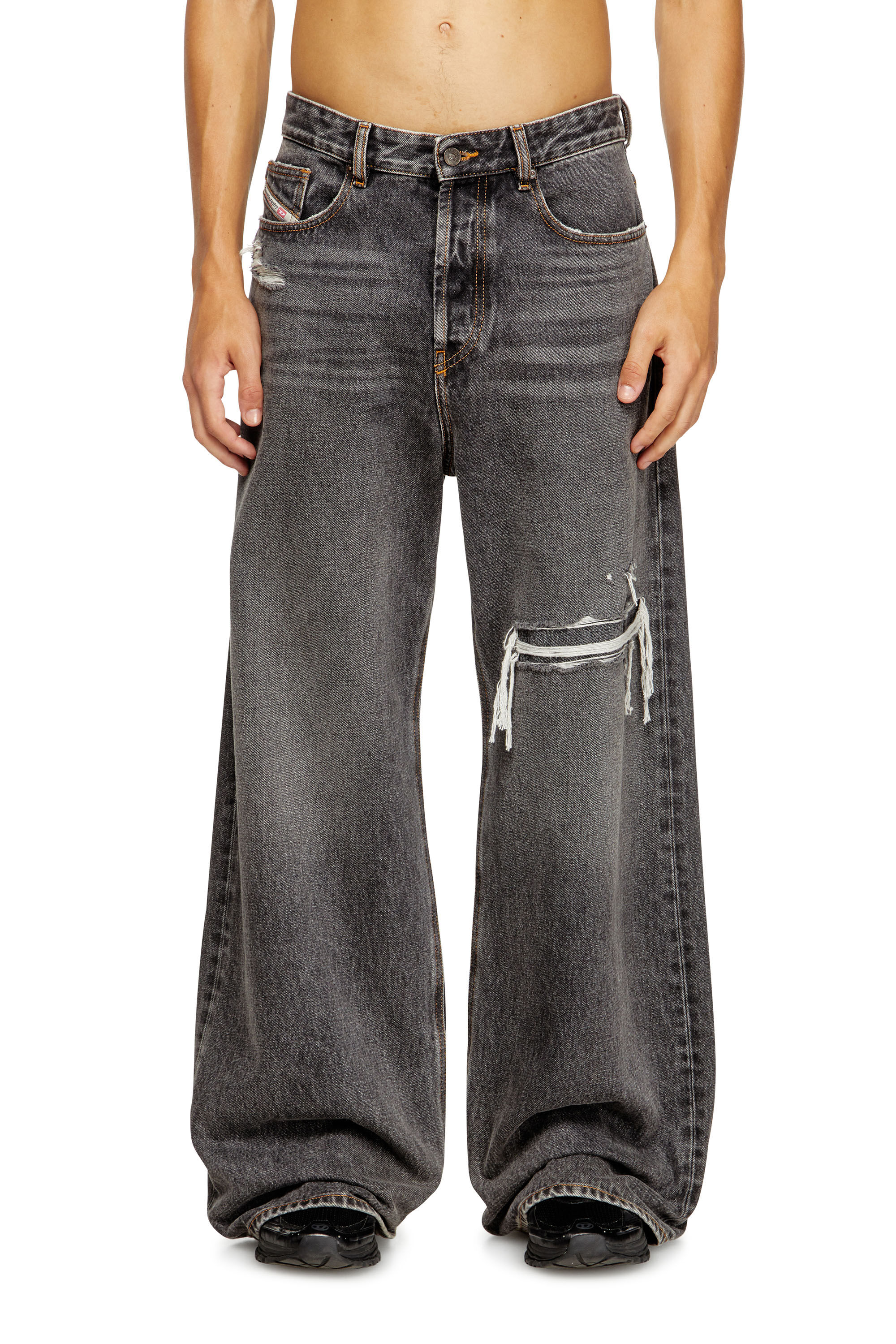 パンツ DIESEL straight wide buggy denim D-RISE Man: Oversized Regular Black/Dark grey Jeans | Diesel