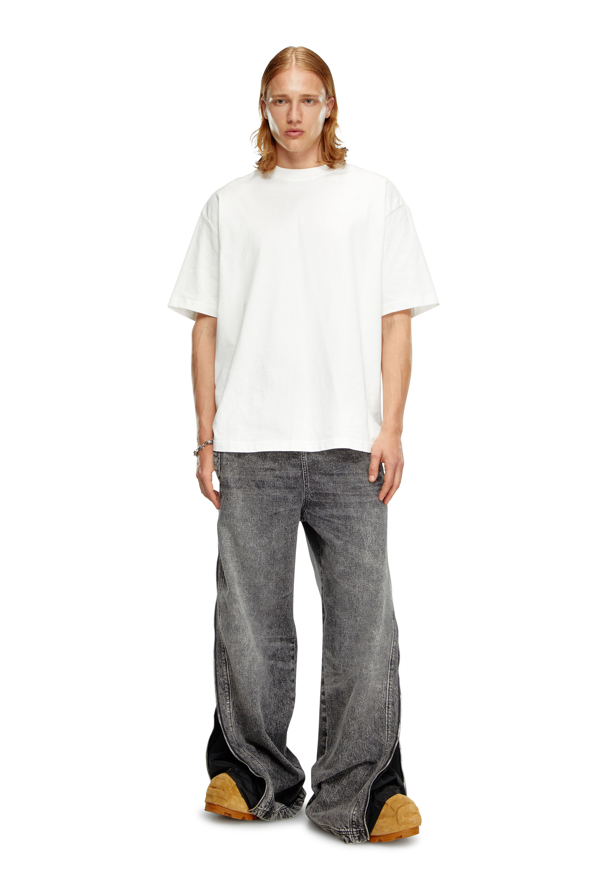 ★DIESEL★ T-shirt off white A113020HGAM141 Men's oversized T-shirt with oval D embroidery | White | Diesel