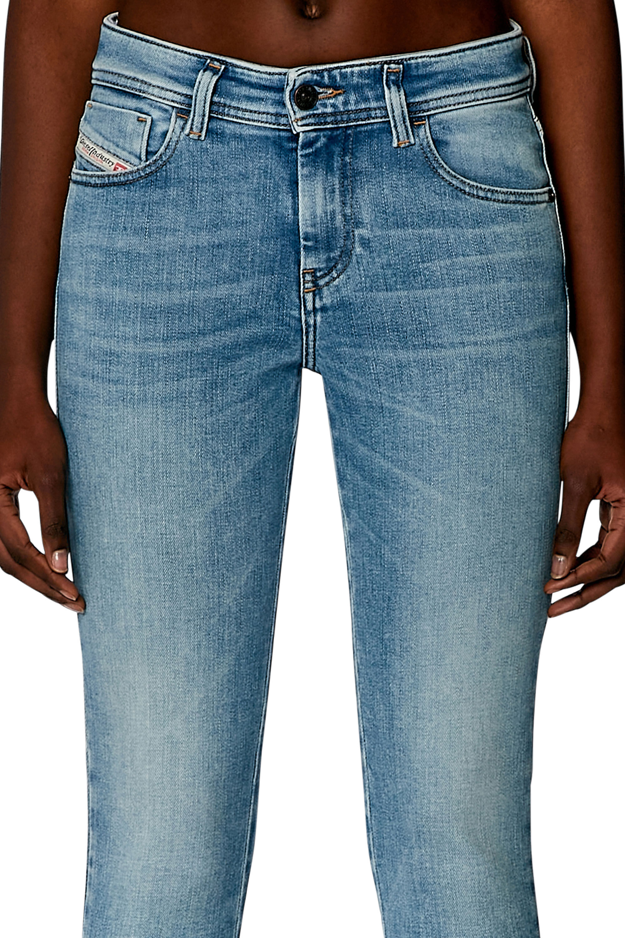 【送料&関税込】Diesel 2017 Slandy 5-pocket Skinny Jeans Women's Skinny Jeans | Light Blue | Diesel 2017 Slandy