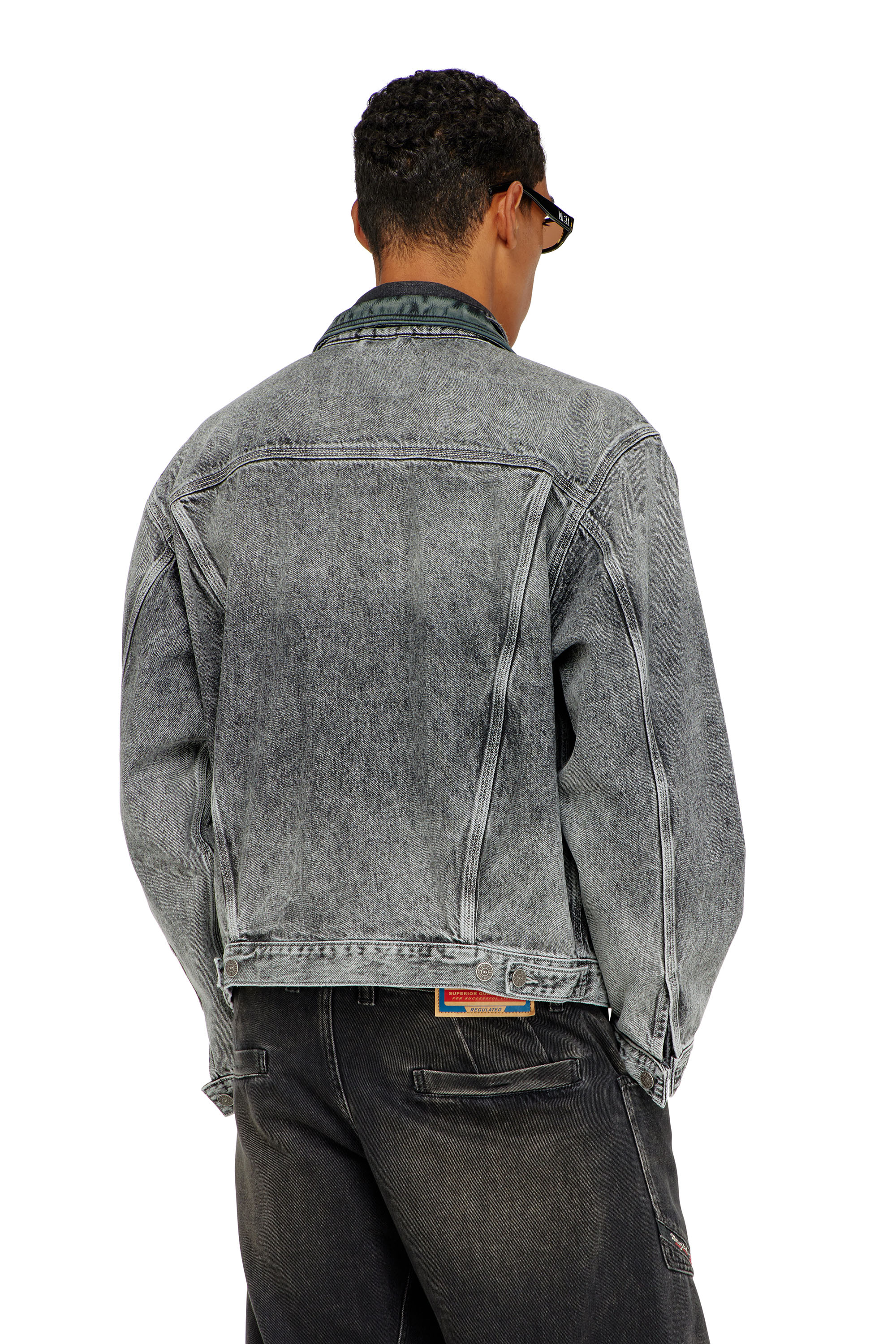 Diesel - D-DENVER-S, Unisex's Denim trucker jacket with tonal leather trims in Grey - 4