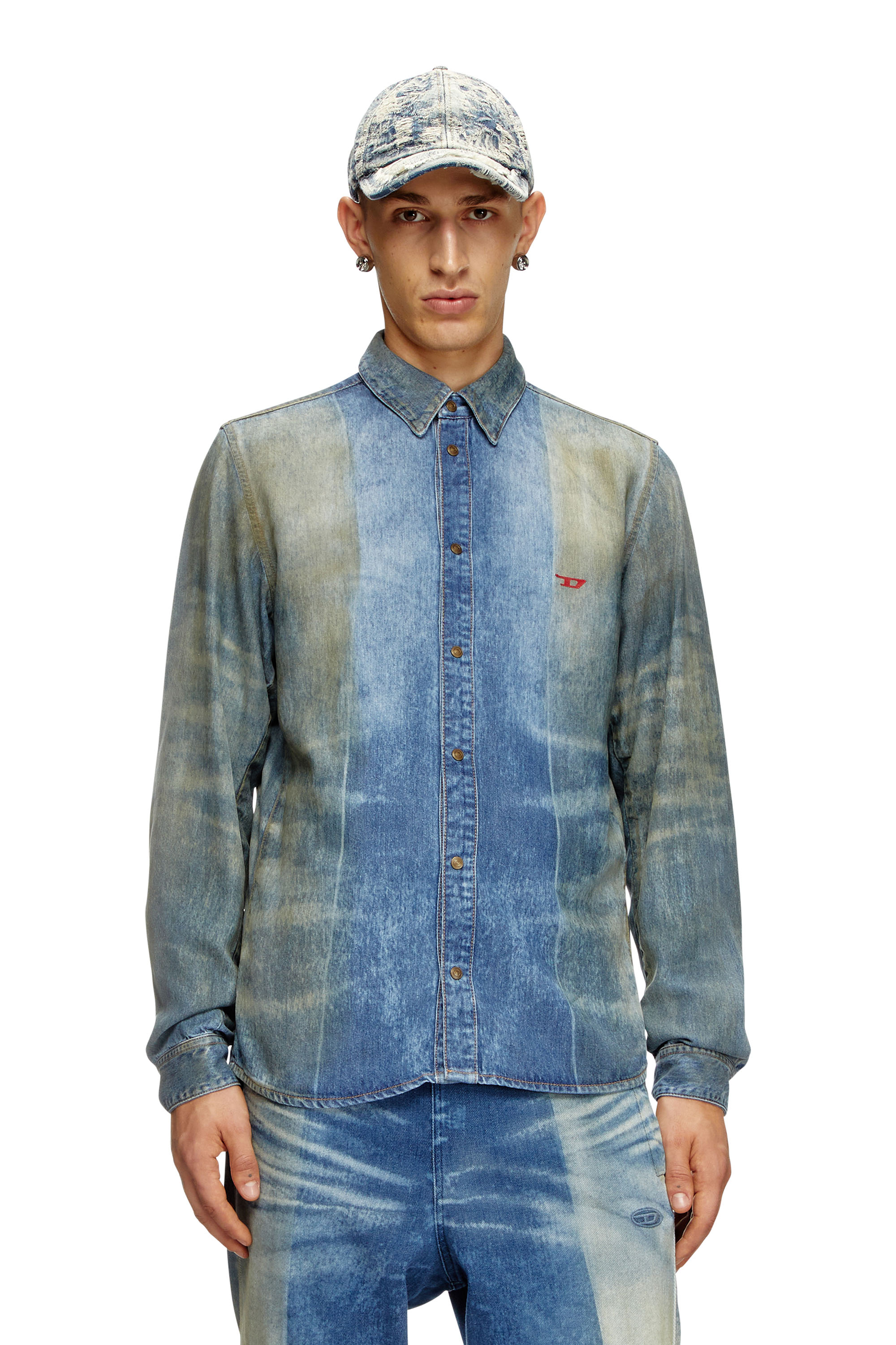 Diesel - D-FITTY-FSF, Man's Denim shirt with solarised folds in Medium blue - 1