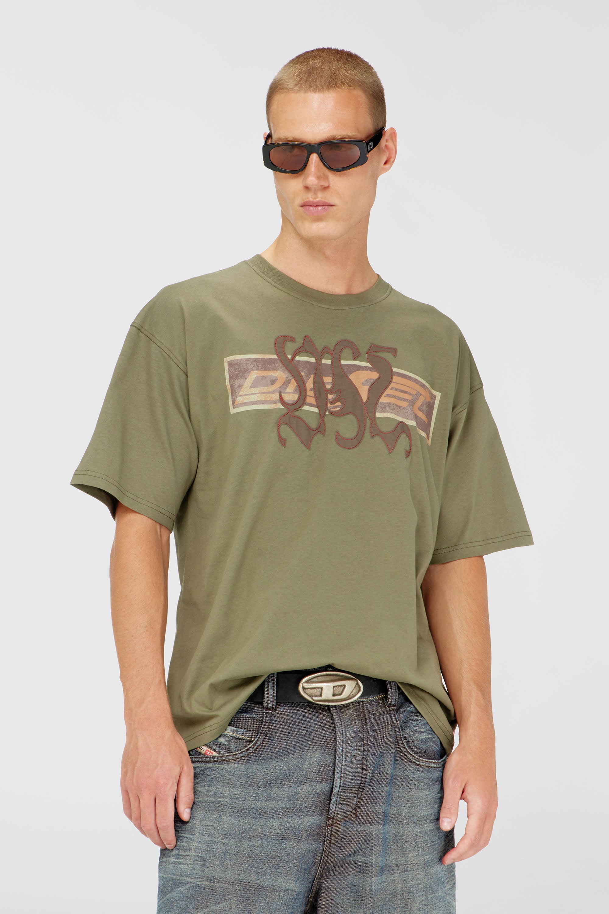 Diesel - T-BOXT-AA17, Man's T-shirt with graphic print and patches in Military Green - 1