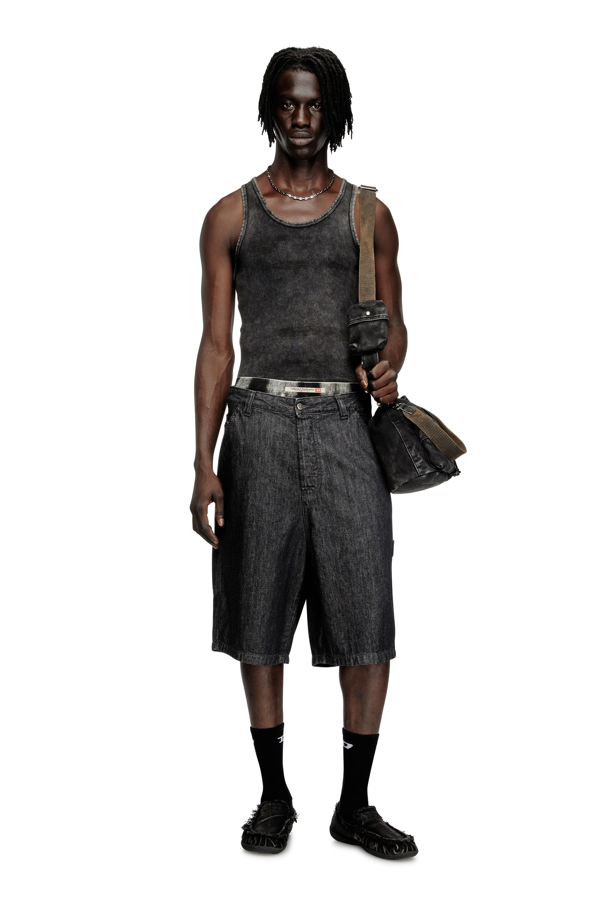 Diesel - D-LIVERY-W-SHORT, Man's Shorts in rinse-wash denim in Black/Dark grey - 1